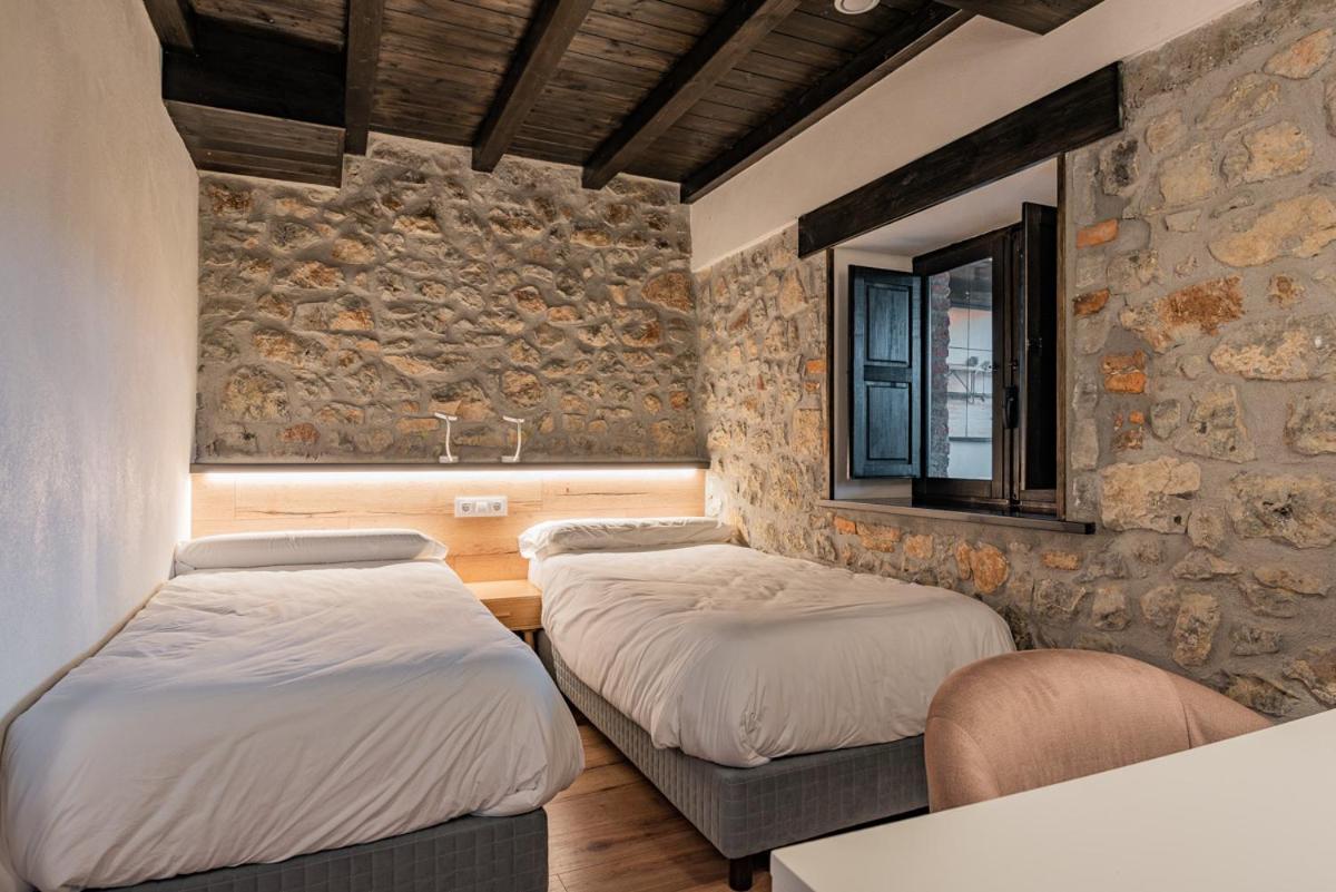 Apartamentos Picabel Onís Esterno foto