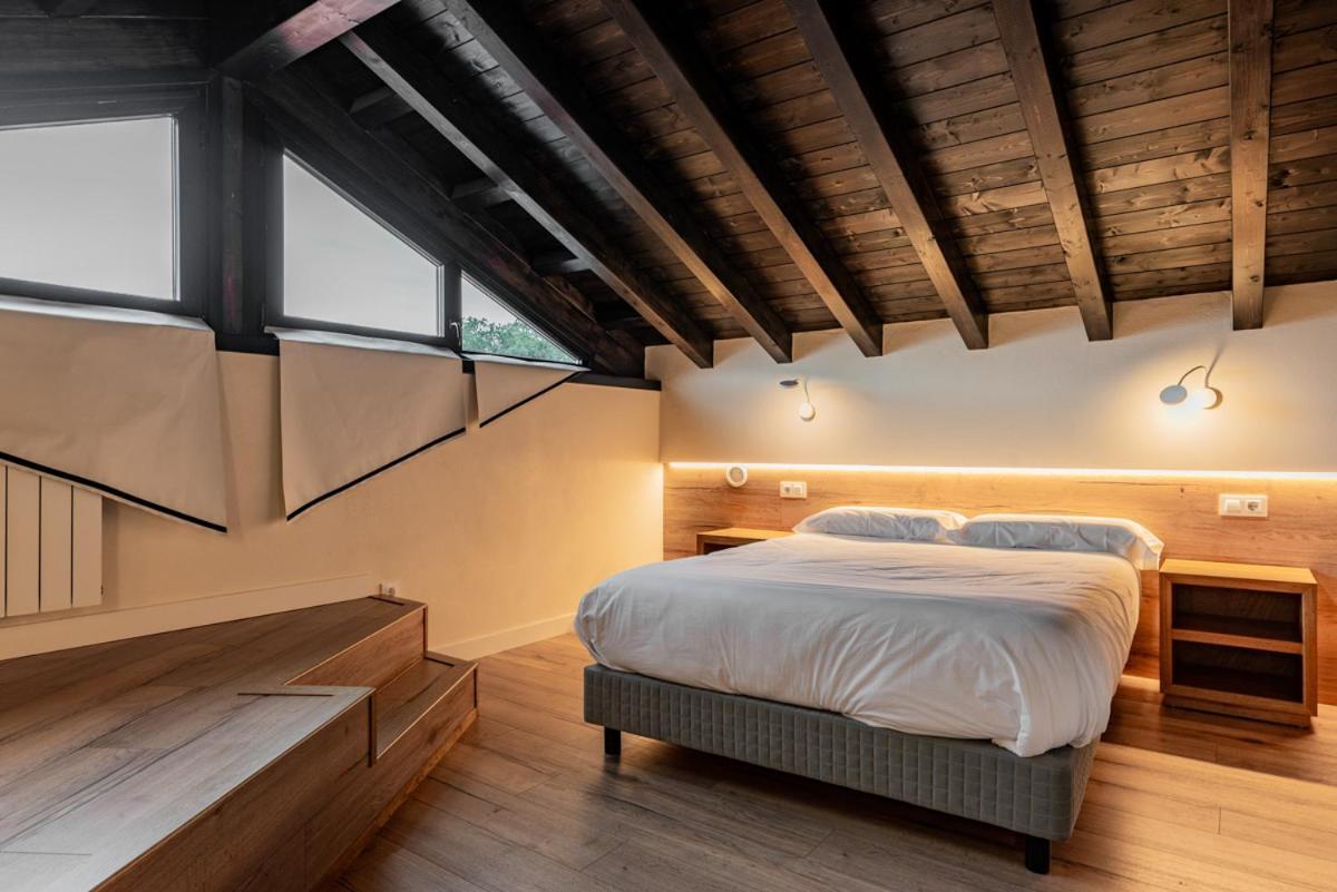 Apartamentos Picabel Onís Esterno foto