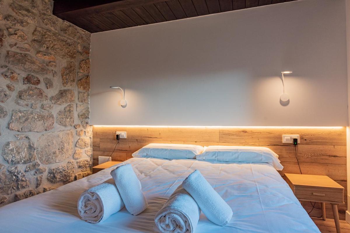 Apartamentos Picabel Onís Esterno foto